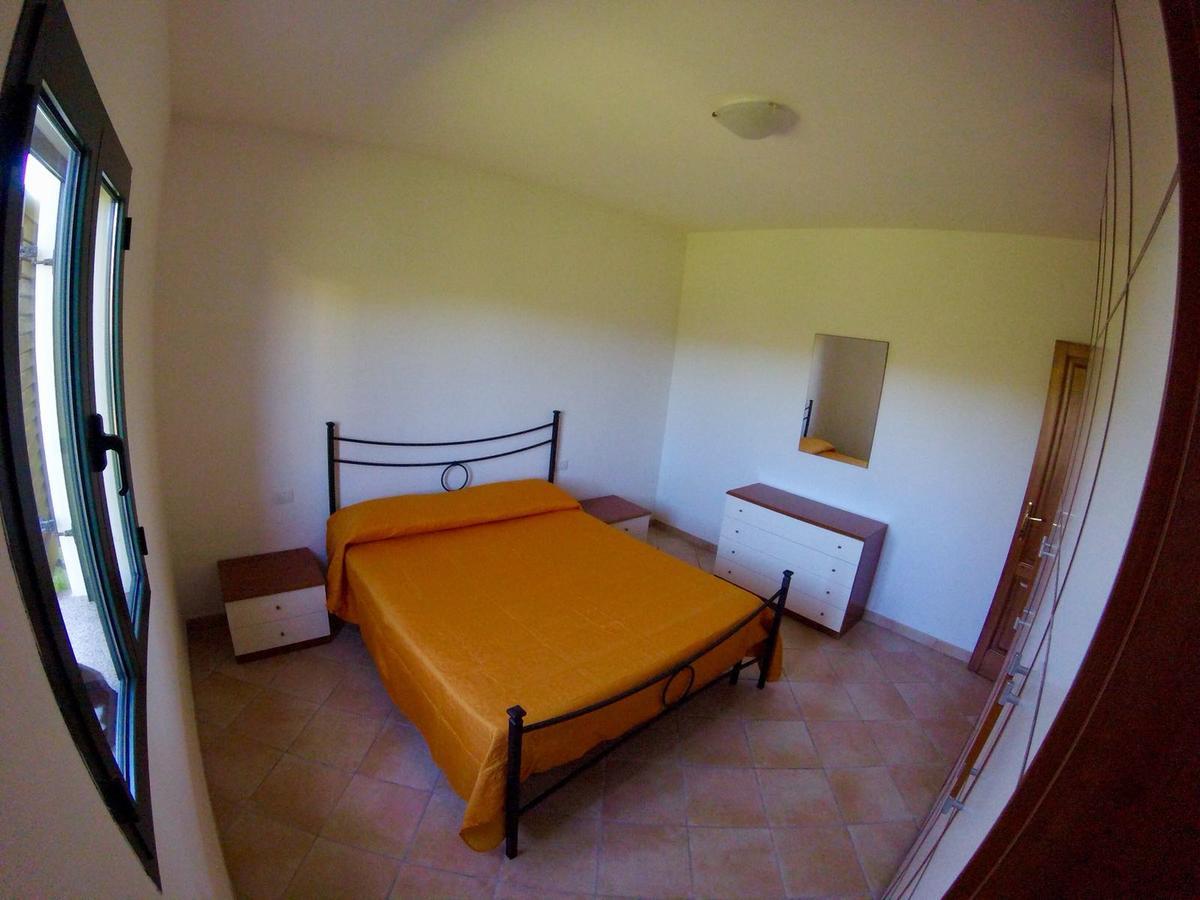 Residence Edilmare San Teodoro Buitenkant foto